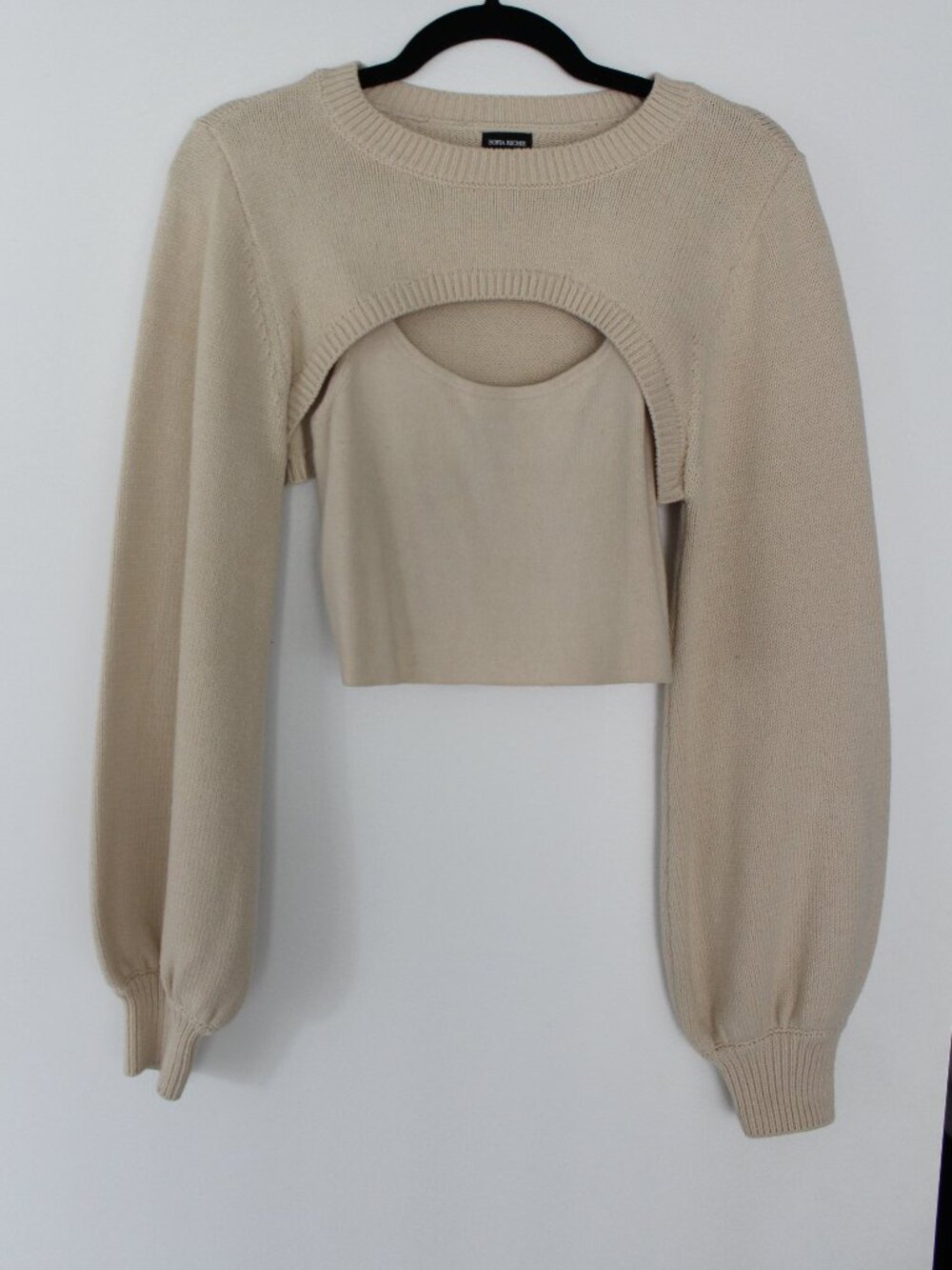 Sofia Richie x Bar III Cropped Cutout Shrug Sweater & Tank Top Co-Ord Set - Beig